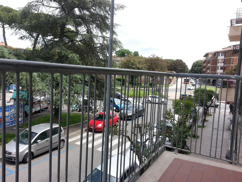 A Due Passi Dal Treno Apartment Pisa Exterior foto